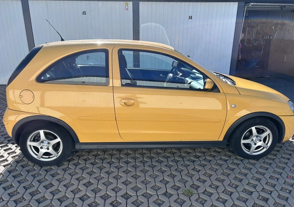 Opel Corsa cena 2900 przebieg: 206000, rok produkcji 2006 z Biała małe 79